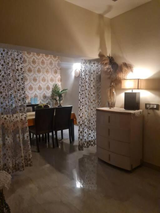 A Luxury Abode In The Heart Of South Delhi!