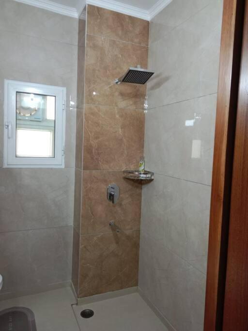 A Luxury Abode In The Heart Of South Delhi! Apartment *
