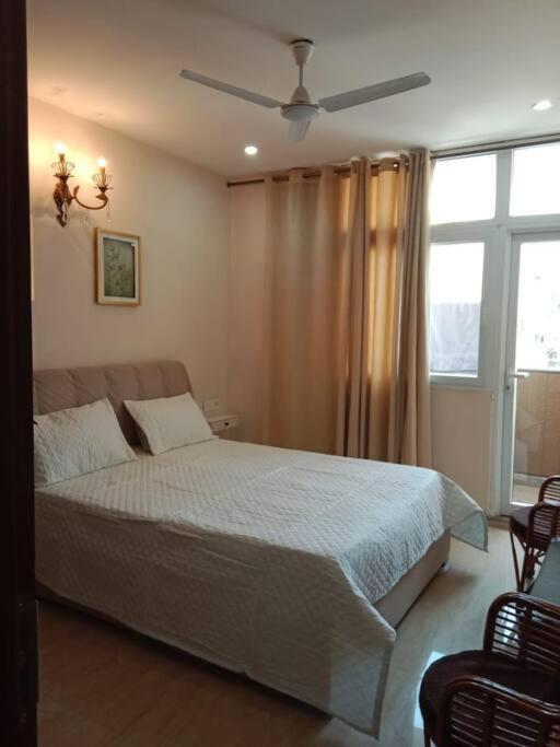 A Luxury Abode In The Heart Of South Delhi! Apartment New Delhi
